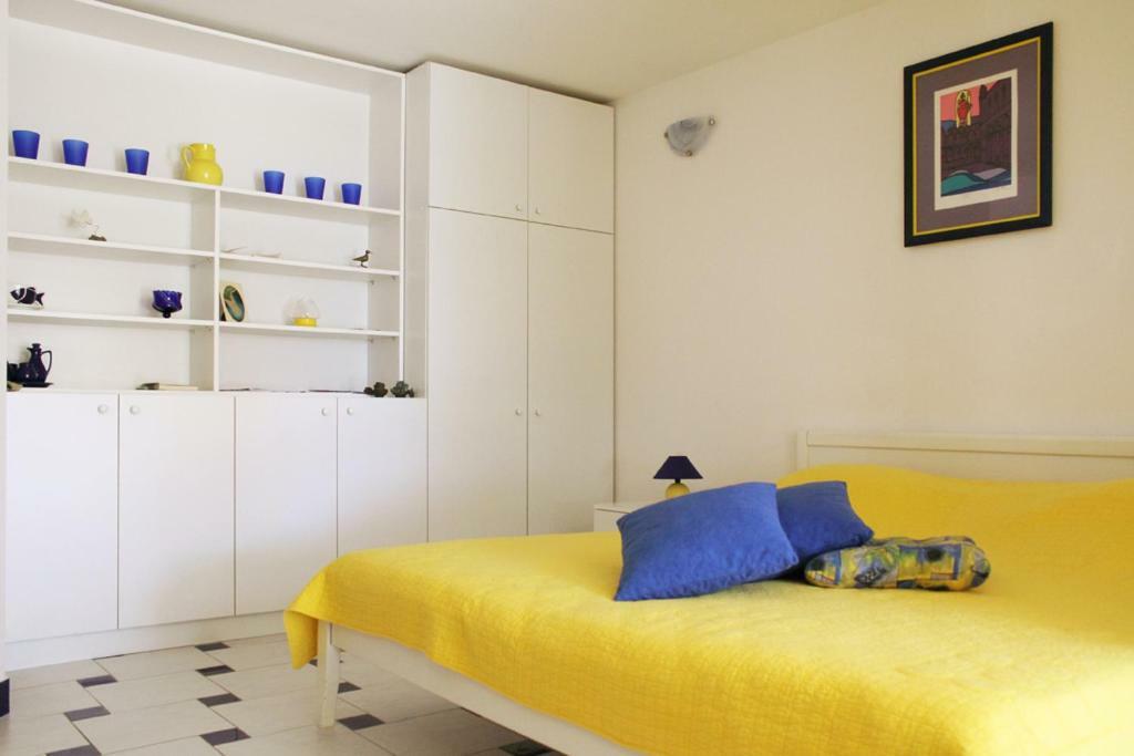 Apartments Nejasmic - Little House For Peaceful And Domestic Vacation Bol Zewnętrze zdjęcie